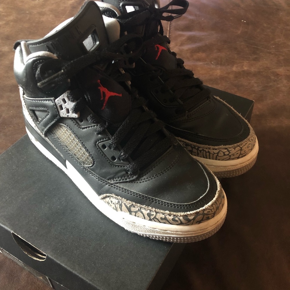 Boys Nike Retro Jordan’s